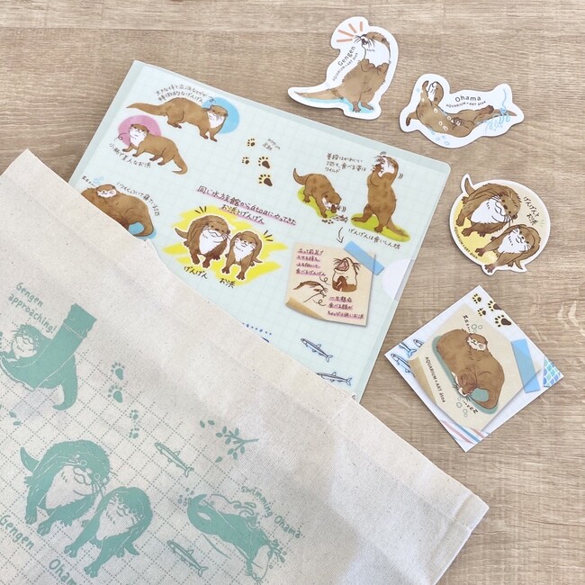 フンボルトペンギンの本物の羽根が入ったキーホルダーや大好評シリーズの第2弾グッズなどが新発売！神戸の港の水族館atoa（アトア）開館２周年記念