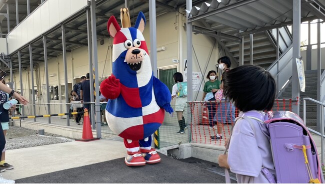 ゴーディーによるあいさつ運動(23年度６回目)実施の報告