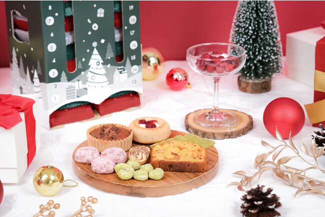 【スナックミーのクリスマス】24種類の心躍る特製ホリデーおやつを詰め込んだXmasカウントダウンカレンダー2023をオンラインストアで数量限定で販売開始