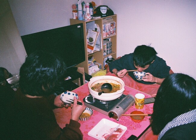 関西の稀代のリリシストSOMAOTAを擁するOSAKAシェアハウス発HIP-HOPミクスチャー・ユニットDUCK HOUSEがNewシングルをリリース