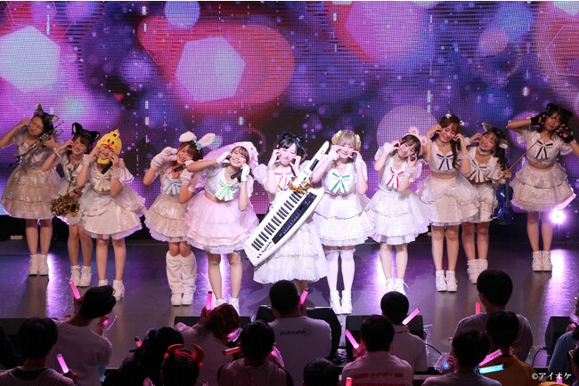 〈アイオケ〉7都市ツアースタート!初日の横浜公演が大盛況!キーボード担当の白鳥ゆりか、卒業を発表