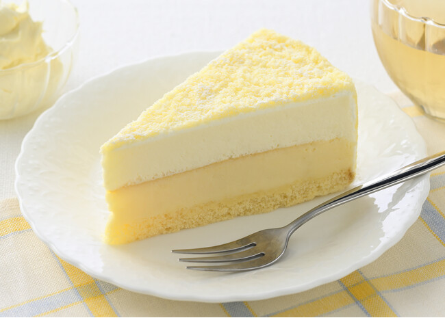 【銀座コージーコーナー】チーズの日にチーズケーキはいかがですか？　ベイクドチーズとレアチーズのおいしい２層、「ドゥフロマージュ」を11月10日から発売