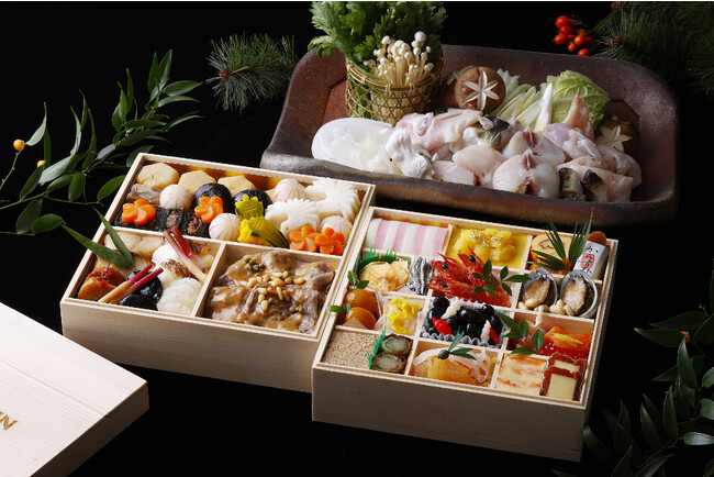 【ウェスティンホテル東京】日本料理「舞」の伝統的なおせち料理＆河豚鍋で贅沢に　　特製「おせち 八寸三段重」