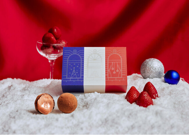 2023クリスマスエディション【Joyeux noel】が登場。世界の窓からのぞく美しい情景を描いたパッケージに旬の味わいを閉じ込めた5品が限定登場します。