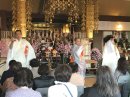 修法師による木剣祈祷 修法師による木剣祈祷