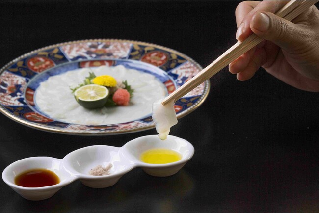 ～東かがわ産のとらふぐ「瀬戸姫」を味わう～　香川の冬のごちそう　ふぐ尽くし「さぬきの特選会席【冬】」　１日２５名様限定で、１２月１日（金）より提供をはじめます