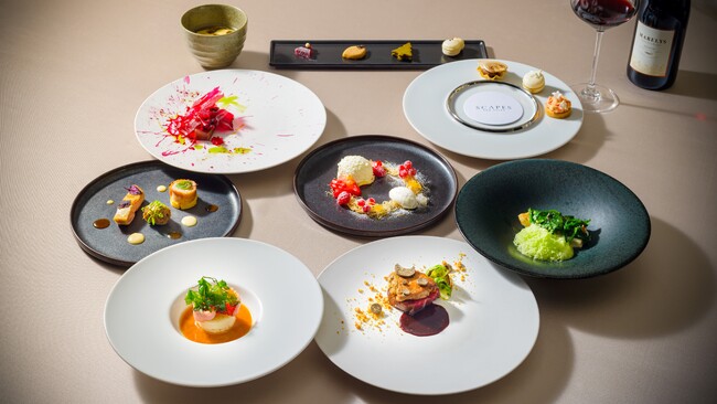 葉山 森戸海岸「SCAPES THE SUITE」クリスマス限定特別コースのご予約受付中
