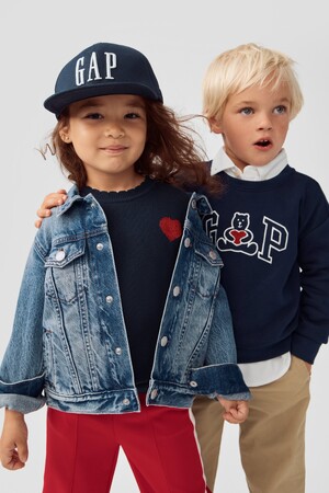 Gapから、Kids&babyのLOVEコレクションが登場