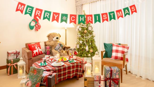 【都リゾート 志摩 ベイサイドテラス】クリスマス気分をお部屋で満喫！クリスマスデコレーションルームで過ごすステイプランを販売