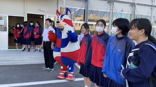 ゴーディーによるあいさつ運動(23年度7回目)実施の報告