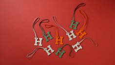 HIROFU（ヒロフ） 【CHRISTMAS GIFT FROM HIROFU】 12月6日（水）～25日（月） クリスマス限定レザーオーナメントをプレゼント！
