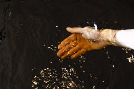 チョコレート色の亀山温泉 チョコレート色の亀山温泉