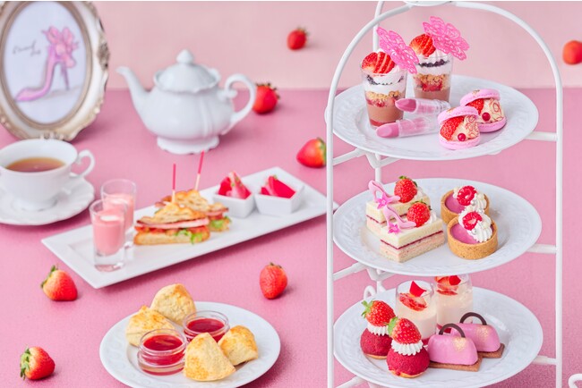 【横浜・新浦安】「クラシカルレディー・アフタヌーンティー～Strawberry Pink～」限定販売！乙女心くすぐる“ファッション”モチーフのエレガントな“いちごづくし”スイーツ