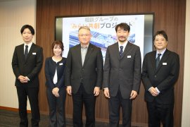 12月20日に開催した表彰式の様子 12月20日に開催した表彰式の様子