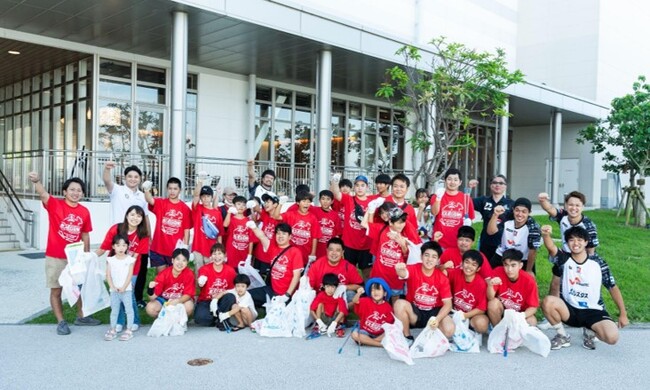 『海と日本PROJECT スポGOMI in 那覇』開催ごみ拾いはスポーツだ! 海洋ごみ問題にチーム対抗でアタック!