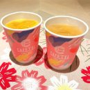 オレンジジュースかリンゴジュースがついてくる! オレンジジュースかリンゴジュースがついてくる!
