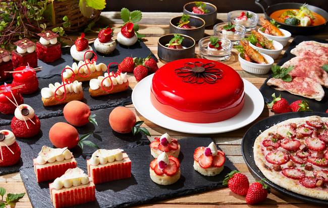 【JWマリオット・ホテル奈良】地元奈良県産イチゴ「古都華」などブランドイチゴを多用した毎年好評のイチゴづくしの豪華なブッフェ「ストロベリー・ガーデン・ブッフェ」を開催