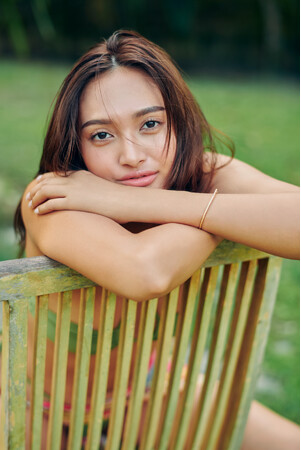 10頭身モデル・香川沙耶の最新写真集が2024年4月6日に発売決定！