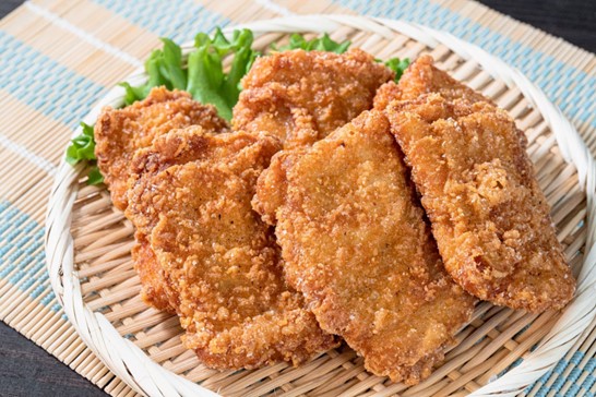 400万食突破！ファミマのチキンの新定番が帰ってきた！焦がし醤油の香りとザクじゅわ食感「香ばしチキン（焦がし醤油風味）」1月9日（火）発売