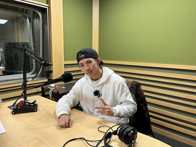 FM AICHI新番組「RIKU RADIO STREAM」名古屋出身のソロシンガーRIKUによる初の冠ラジオ番組がスタート！初回OAは1月11日（木）