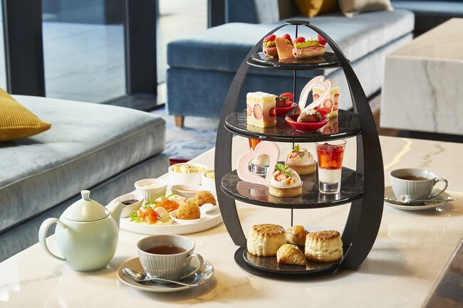 【コートヤード・バイ・マリオット名古屋】旬の苺をふんだんに使った、期間限定の「ストロベリー アフタヌーンティーセット」を2月29日(木)まで開催