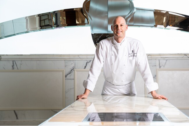 【ザ・リッツ・カールトン沖縄】総料理長に米・カリフォルニア出身のブライス・カーターが就任