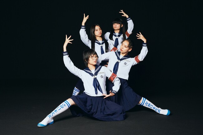 新しい学校のリーダーズの4人にたっぷりインタビュー＆ライブ音源オンエアのスペシャルな1時間の特番をオンエア！