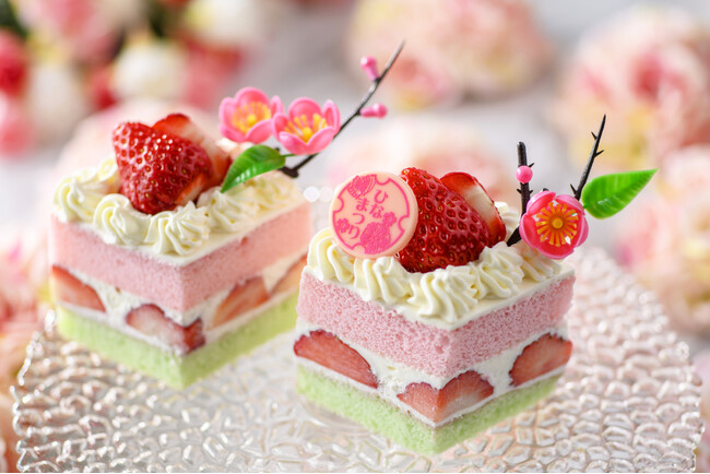 【都ホテル 尼崎】ひなまつりは、いちごのケーキでお祝い 地元ささはら菜園のいちごを使用
