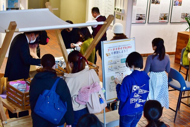 日本女子大学で2年目となる「フードドライブ@JWU」を実施　賞味期限の迫った食品等を活用したリメイク弁当の販売も