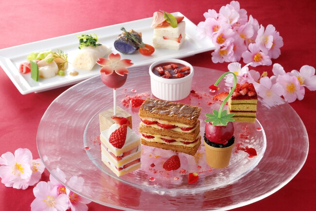 苺をふんだんに使用！早春を華やかに彩るスイーツたちが楽しめる「春の苺のアフタヌーンティー」を販売