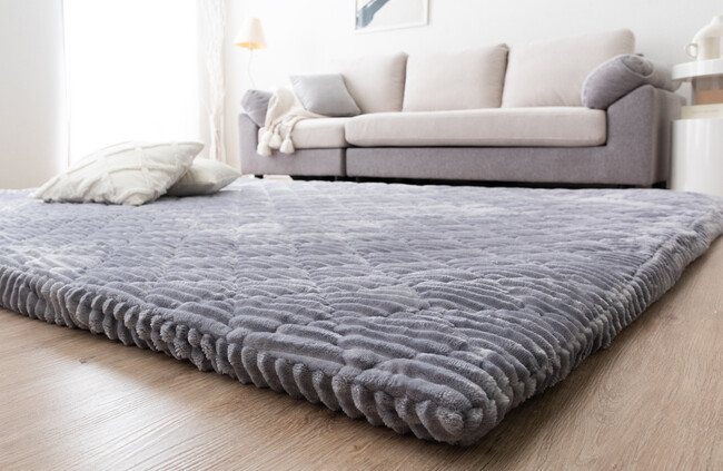 【2024新生活】極厚でふわふわなのに簡単に洗える!大人気のラグがカバーリングタイプになって新登場