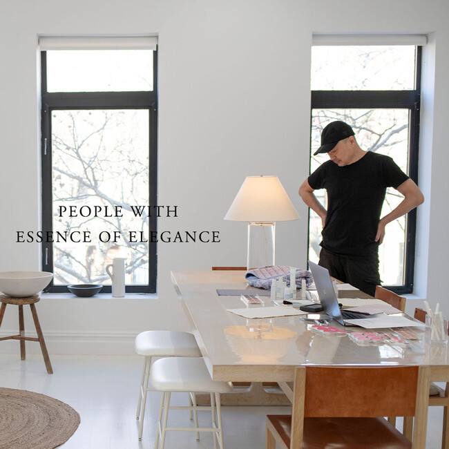 ANAYIのマガジンコンテンツ【PEOPLE WITH ESSENCE OF ELEGANCE】より、ビューティークリエーター 吉川康雄さんスペシャルインタビューページ公開！