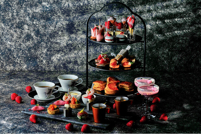 赤とピンクのファッショナブルなスイーツで春色を纏う！STREAM Afternoon Tea～Berry！Berry！Berry！～