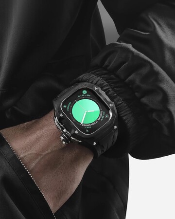 【日本初上陸】高級アップルウォッチケース「GOLDEN CONCEPT」からカーボンファイバーを使用した「RACING SPORT CARBON III」が日本初上陸。