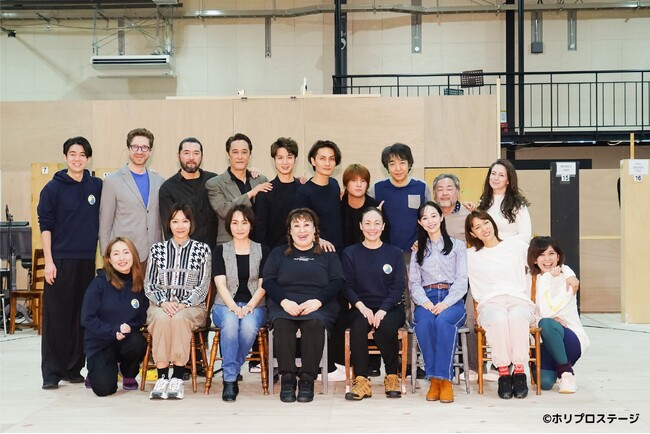 【写真19枚・キャストコメント】ブロードウェイミュージカル『カム フロム アウェイ』稽古場初披露【3月7日開幕】