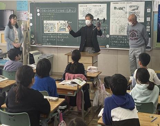 本庄市のシニアドローンクラブが撮影した映像を小学校の地域学習授業へ活用～シニア活躍推進、多世代共生への取り組みの一環として～