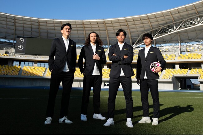 Jリーグ「栃木SC」とスーツに見える作業着「WWS」のオフィシャルスーツ第2弾は2/22(木)より発売