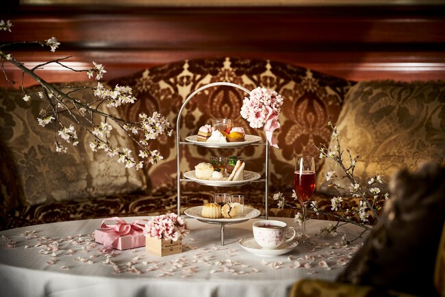【ザ・リッツ・カールトン大阪】春の訪れを楽しむ、“桜プロモーション”～桜をテーマにスイーツやカクテルを味わう～