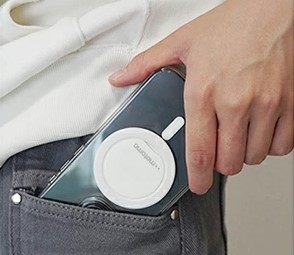 magsafeグリップなのに装着したままmagsafe充電ができる「motomoマグピタ」発売開始!