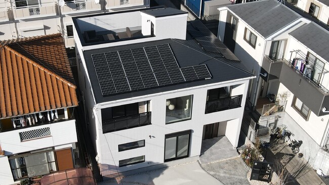 屋上テラス付きリゾート邸宅「＆RESORT HOUSE」令和5年度「東京エコビルダーズアワード」でハイスタンダード賞を受賞