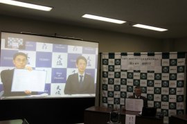 オンライン調印式の様子 オンライン調印式の様子