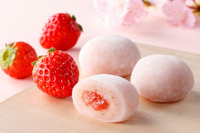 春の訪れを華やかな“いちご”で祝う麗しの桜色菓子【築地ちとせ】より「ちとせのさくらいちご餅」を今年も季節限定発売
