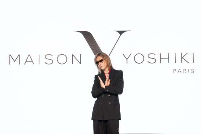 YOSHIKI ミラノより凱旋帰国　緊急記者会見を実施自身が手掛ける「MAISON YOSHIKI PARIS」のミラノコレクション映像 全編初公開