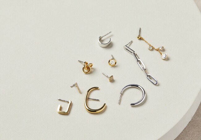スイスで誕生したバックキャッチのない“落ちないピアス”「Baqless （バックレス）」の2024年春夏コレクションが2024年3月8日(金)に販売開始！