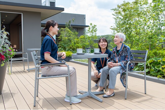 【シマダリビングパートナーズ】介護職員と調理職員を対象とした「週休3日制度」を開始