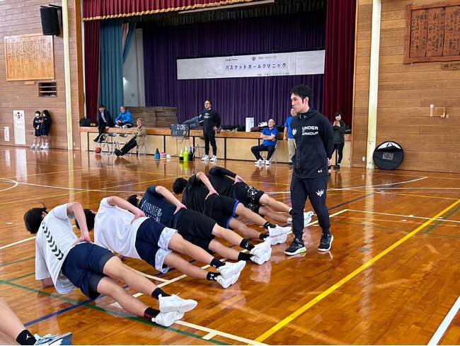 ANA presents 石垣島バスケットボールクリニック実施のご報告