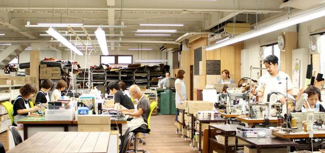 大阪の革製品メーカー株式会社ナダヤが