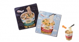 人気のフェイラーのハンカチに「うどんですかい」デザインが新登場 人気のフェイラーのハンカチに「うどんですかい」デザインが新登場