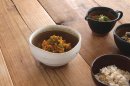 器すり鉢(藁白) 食卓イメージ 器すり鉢(藁白) 食卓イメージ