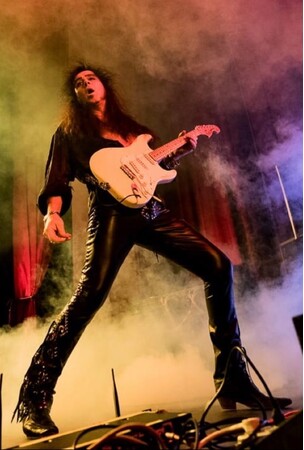“伝説のギタリスト”イングヴェイ・マルムスティーンのデビュー40周年記念公演『Yngwie Malmsteen 40th Anniversary Japan Tour 2024』開催決定!!
